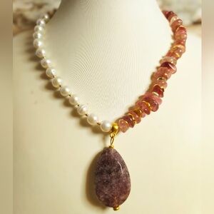 Assymetrical Strawberry Quartz & White Baroque Pearl Necklace In Gold Plated